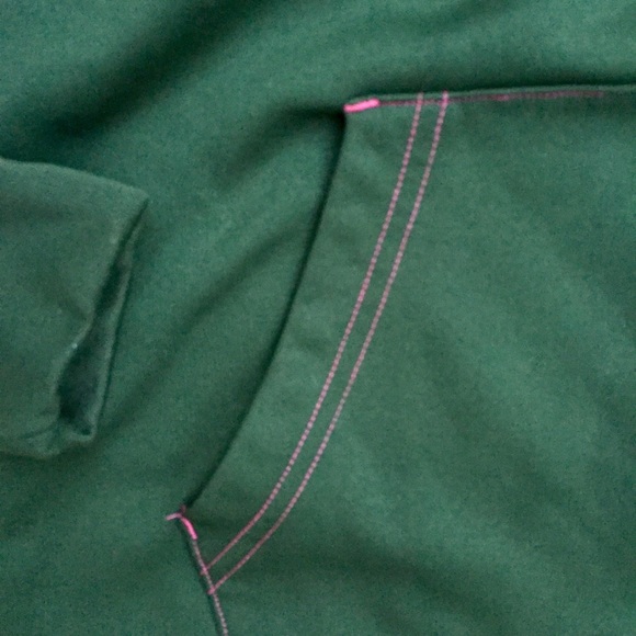 Under Armor Ladies Realtree Hoodie Sz S NWOT - Picture 5 of 6